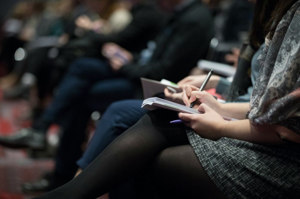Coaching uddannelse: når følelser og faglighed går hånd i hånd